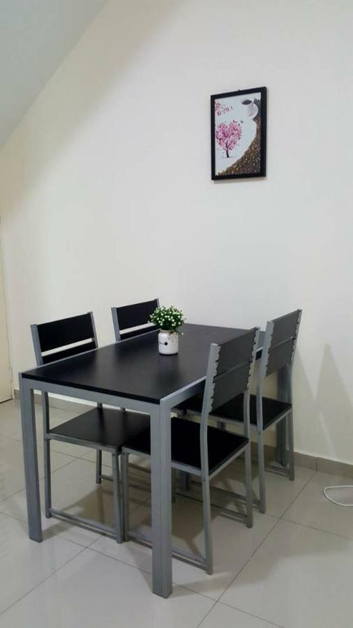 Ipoh Easteden Homestay Exterior foto
